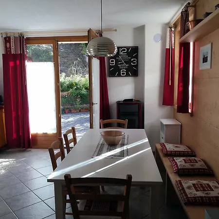 Fiordalpe Appartement Premadio