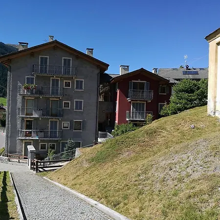 Fiordalpe Appartement Premadio